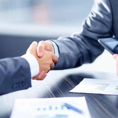 CHOHELP customer service team ready to assist with logistics inquiries